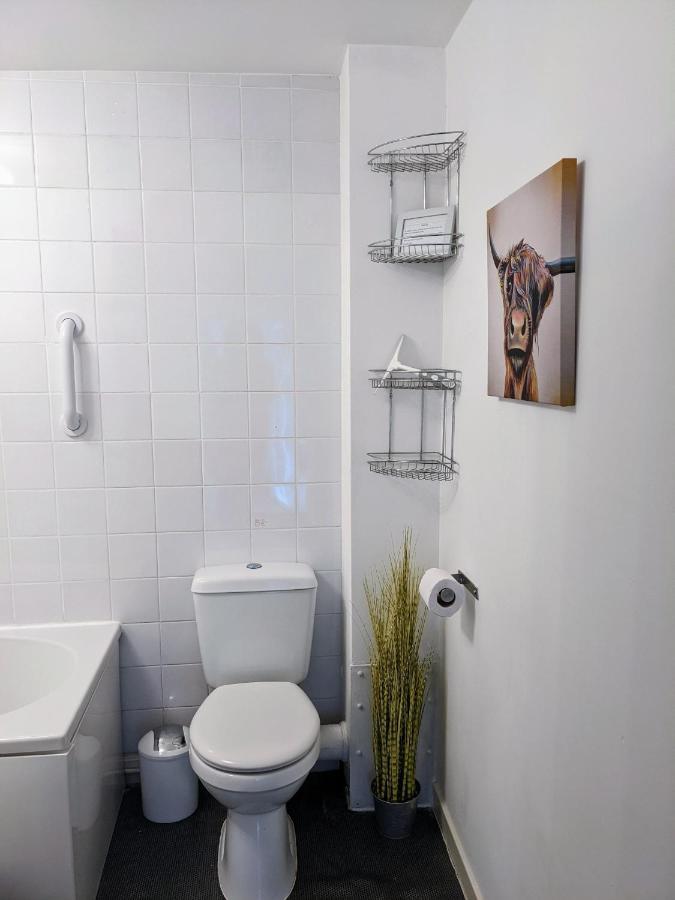 Ailnack Cottage -Cheerful Cottage With Secure Garden And Off Street Parking Sleeps 4 Томинтул Екстериор снимка