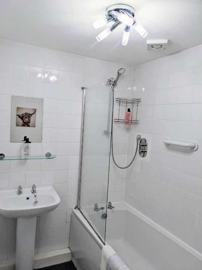 Ailnack Cottage -Cheerful Cottage With Secure Garden And Off Street Parking Sleeps 4 Томинтул Екстериор снимка